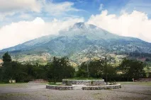 Як дістатися до Плато Дієнг (Dieng Plateau) і як це вийшло у нас дієнг