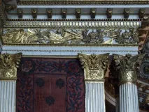 Які бувають різновиди капітелі різновиди