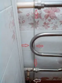 Як сховати труби у ванній та туалеті труби