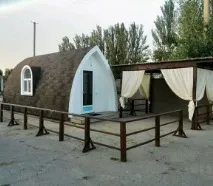будинок
