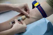 Чи можна пити алкоголь напередодні здачі аналізу крові на цукор пити