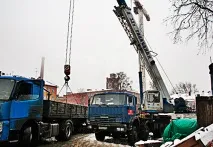 Монтаж та встановлення даху автокраном встановлення