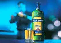 Настоянка бехеровка історія, виробництво та як її пити настоянка