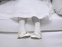 На весілля з дитиною чим зайняти малюка, Marie Claire marie