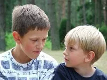 който стои който стои