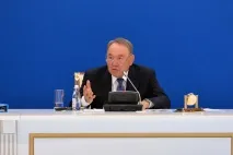 чуждестранни назарбаев