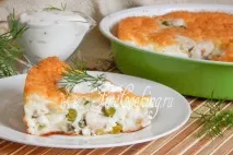 Омлет з куркою та горошком. омлет