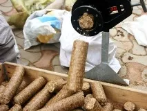 Осіннє листя сміття чи сировину листя