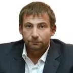 избегне правните