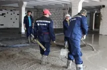 Промислові наливні підлоги зміцнені з топінгом наливні