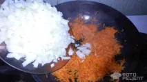 Рецепт Тушкована картопля з селери та куркумою, Яскраво та ароматно) Незвичайне у звичайному) тушкована