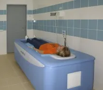 червоний