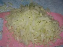 Картопляні лежні з м’ясом. картопляні