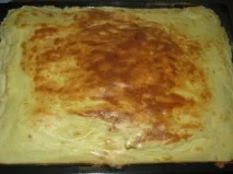 Картопляні лежні з м’ясом. картопляні