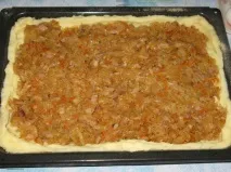 Картопляні лежні з м’ясом. лежні