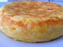 Картопляна запіканка з фаршем. картопляна