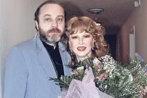 Вдівець Гурченко БОЮСЯ, ЩО СОБАКИ ОПИСАЮТЬ КОСТЮМИ ЛЮСИ! Вдівець Гурченко БОЮСЯ, ЩО СОБАКИ ОПИСАЮТЬ вдівець