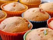 Випічка з цукатами мафіни цукатами