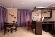 Висота стійки на кухні комфортні габарити фото приклади кухні
