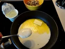 Закуска з шампіньйонами та куркою. шампіньйонами