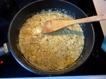 Закуска з шампіньйонами та куркою. закуска