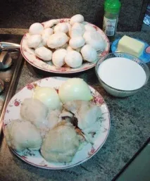 Закуска з шампіньйонів та курки. закуска