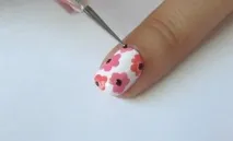 Дизайн нігтів з квітами Marimekko дизайн