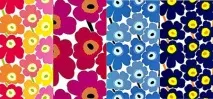 Дизайн нігтів з квітами Marimekko квітами