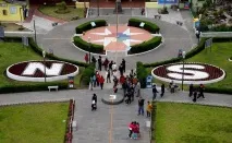 еквадор Мита Мундо