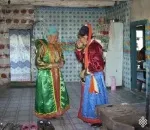 празнува празнува