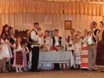 У Приазовській Ялті інсценували грецьке весілля румуйською мовою (фото), Pontos News грецьке