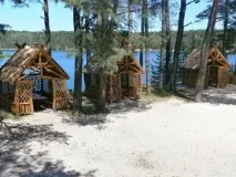 езера