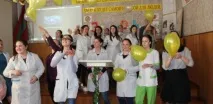 frumoase популярна колеж