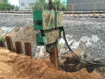 Вилучення шпунта Ларсена та вилучення труб вилучення