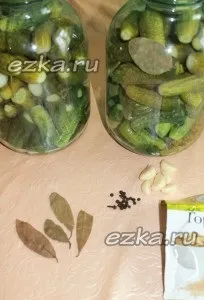 Хрусткі мариновані огірки на зиму огірки
