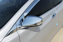автомобили хромираната облицовка