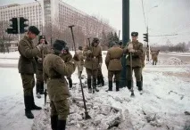 служилося