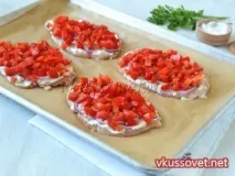 Курячі відбивні з овочами під сиром, покроковий курячі