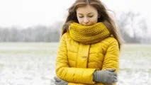 Жіноче стьобане пальто на синтепоні (97 фото) з капюшоном, з Італії, фінські. жіноче