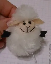 руками