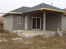 відповідно