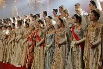 Микола II та Олександра Федорівна у що одягалися царі Романови фото - Woman s Day царі