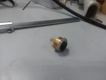 Невбиваний, ручний, саморобний ліхтарик ручний