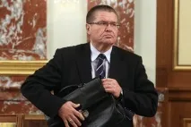 Правдива брехня як чиновники обіцяли зберегти витрачені пенсії правдива