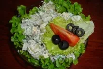 Рецепт - Салат з ковбасою, сиром та помідорами з фото рецепт