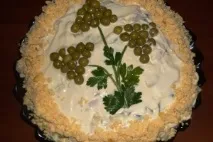 Рецепт - Салат з ковбасою, сиром та помідорами з фото рецепт