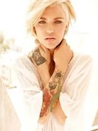 rose биография