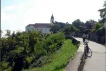 озері