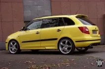 Шкода Фабія 2006-2014 - не дорогий і досить надійний автомобіль. 2006-2014