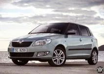 Шкода Фабія 2006-2014 - не дорогий і досить надійний автомобіль. дорогий